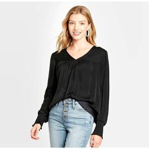 Women's Bishop Long Sleeve Satin Smocked XS